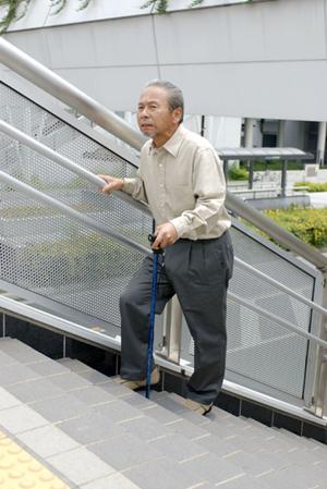 インプラントをする刈谷市のクリニック