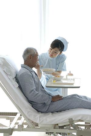 つくば市の歯医者の安全なインプラント