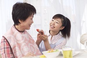 通勤途中の天白区にある矯正歯科で治療中です。