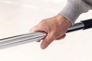 阿倍野区でインプラント治療をする